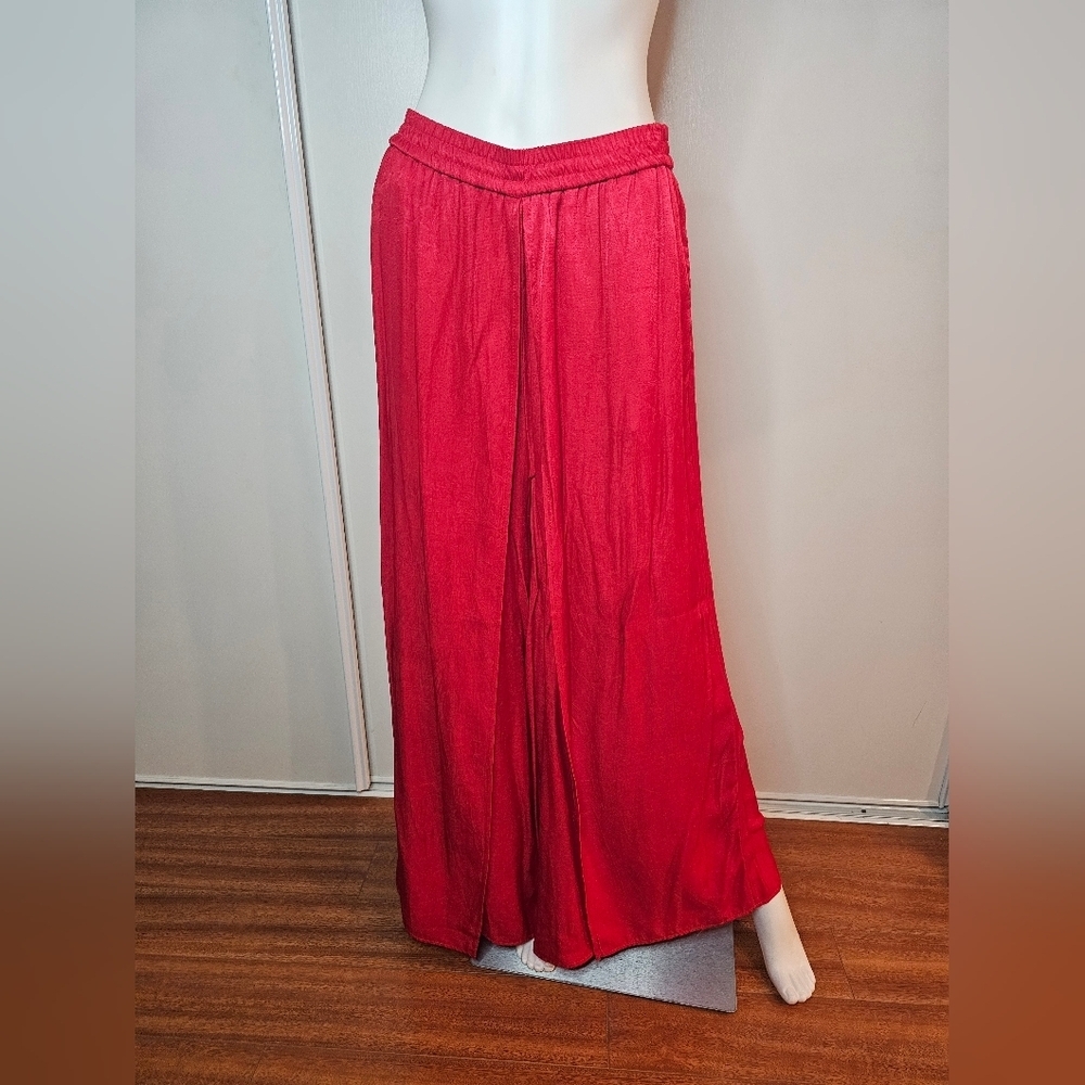 NWT ZARA Palazzo Red Two Layered Pant Size L  Womens